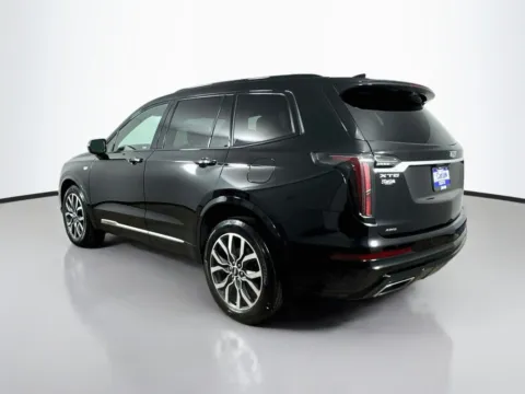More photos of 2021 Cadillac XT6 Sport at CarLink Morristown, NJ