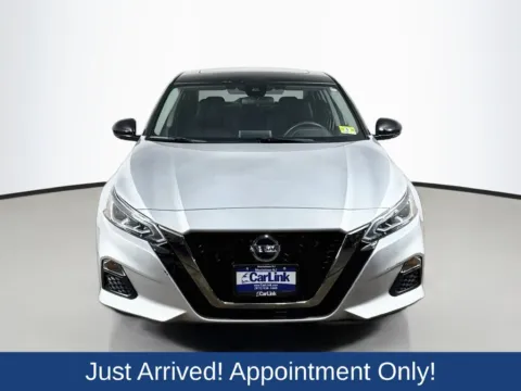 Photos of 2021 Nissan Altima 2.5 SR for sale in Morristown, NJ at CarLink Morristown