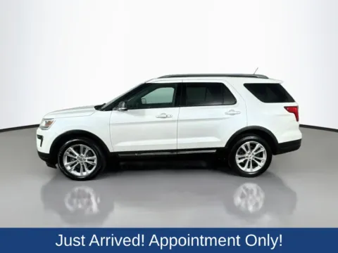 More photos of 2019 Ford Explorer XLT at CarLink Morristown, NJ