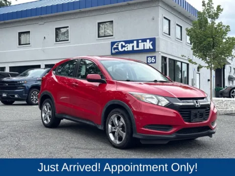 Red 2018 Honda HR-V LX for sale in Morristown, NJ