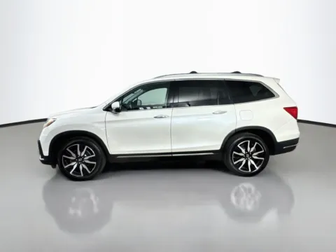 More photos of 2019 Honda Pilot Touring at CarLink Morristown, NJ