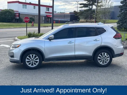 More photos of 2019 Nissan Rogue S at CarLink Morristown, NJ