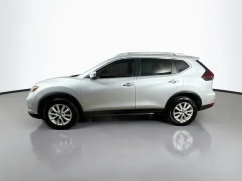 More photos of 2019 Nissan Rogue S at CarLink Morristown, NJ