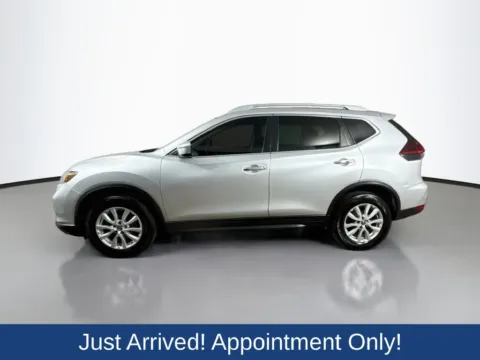 More photos of 2019 Nissan Rogue S at CarLink Morristown, NJ
