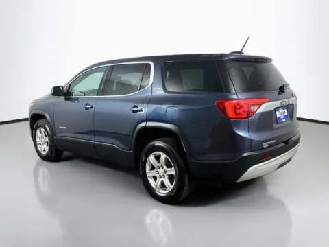 More photos of 2019 GMC Acadia SLE-1 at CarLink Morristown, NJ