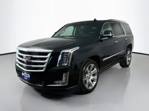Another view of 2016 Cadillac Escalade Premium for sale in Morristown, NJ at CarLink Morristown