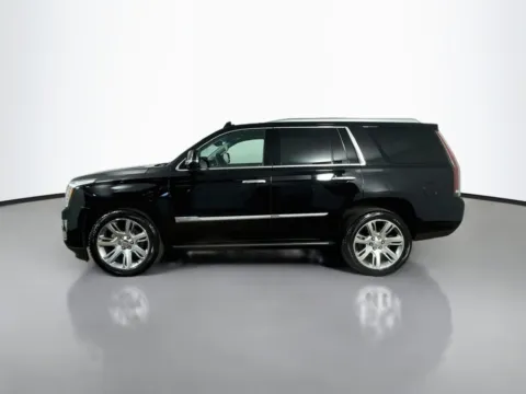 More photos of 2016 Cadillac Escalade Premium at CarLink Morristown, NJ