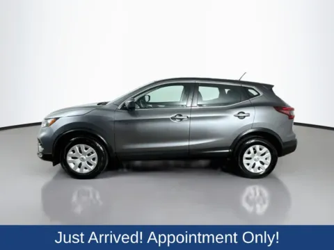 More photos of 2020 Nissan Rogue Sport S at CarLink Morristown, NJ