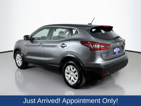 More photos of 2020 Nissan Rogue Sport S at CarLink Morristown, NJ