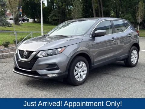 Another view of 2020 Nissan Rogue Sport S for sale in Morristown, NJ at CarLink Morristown