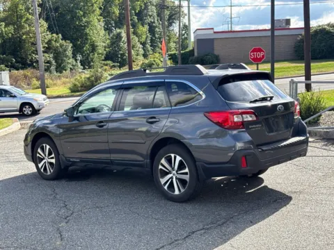 More photos of 2019 Subaru Outback 2.5i at CarLink Morristown, NJ