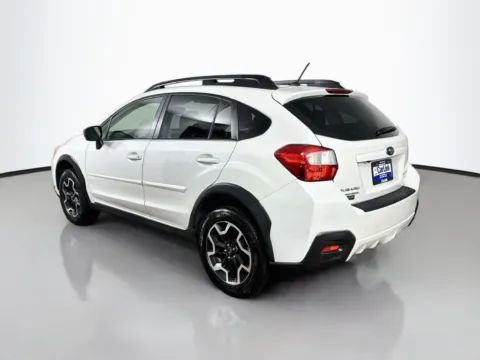 More photos of 2016 Subaru Crosstrek 2.0i at CarLink Morristown, NJ