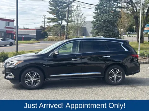 More photos of 2019 INFINITI QX60 LUXE at CarLink Morristown, NJ