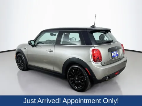 More photos of 2021 MINI Cooper Classic at CarLink Morristown, NJ