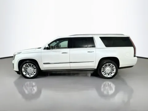More photos of 2017 Cadillac Escalade ESV Platinum Edition at CarLink Morristown, NJ