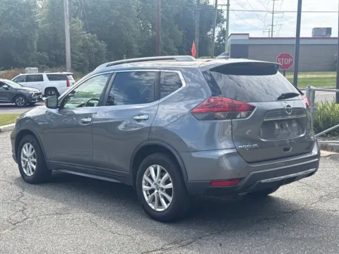 More photos of 2019 Nissan Rogue SV at CarLink Morristown, NJ