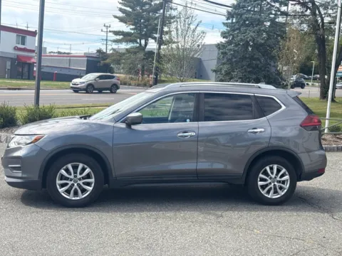 More photos of 2019 Nissan Rogue SV at CarLink Morristown, NJ