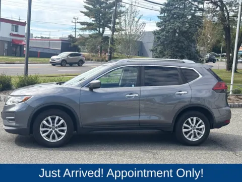 More photos of 2019 Nissan Rogue SV at CarLink Morristown, NJ