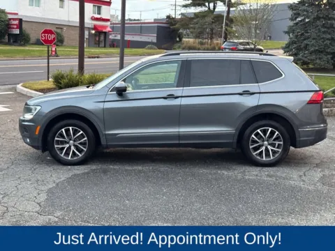 More photos of 2018 Volkswagen Tiguan 2.0T SE at CarLink Morristown, NJ