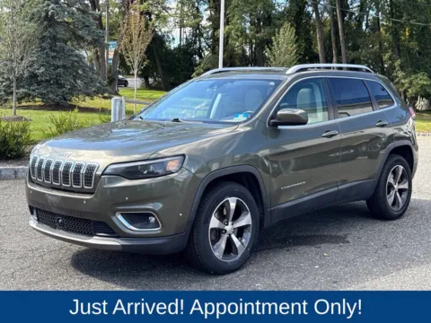 Another view of 2019 Jeep Cherokee Limited for sale in Morristown, NJ at CarLink Morristown