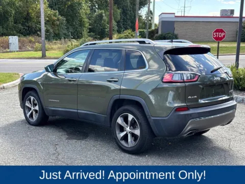 More photos of 2019 Jeep Cherokee Limited at CarLink Morristown, NJ