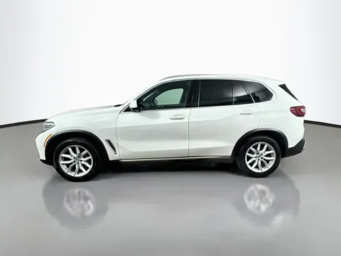 More photos of 2020 BMW X5 xDrive40i at CarLink Morristown, NJ