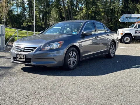 Another view of 2012 Honda Accord SE for sale in Morristown, NJ at CarLink Morristown