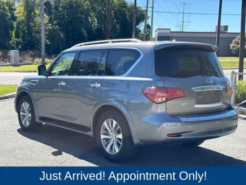 More photos of 2017 INFINITI QX80 at CarLink Morristown, NJ
