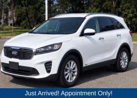 Another view of 2019 Kia Sorento LX for sale in Morristown, NJ at CarLink Morristown