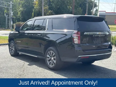 More photos of 2022 Chevrolet Suburban LT at CarLink Morristown, NJ