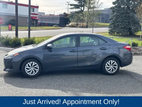 More photos of 2018 Toyota Corolla LE at CarLink Morristown, NJ