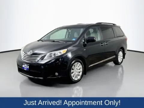 Another view of 2016 Toyota Sienna XLE Premium for sale in Morristown, NJ at CarLink Morristown