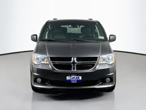 Photos of 2019 Dodge Grand Caravan SXT for sale in Morristown, NJ at CarLink Morristown