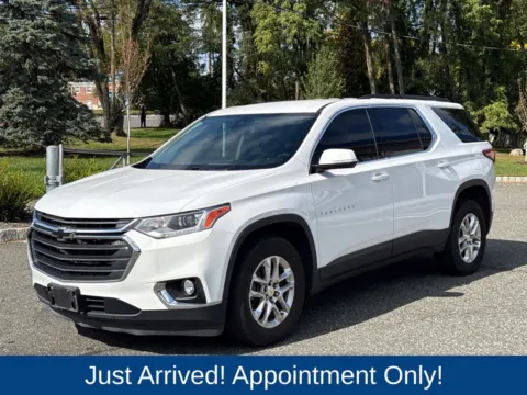 Another view of 2020 Chevrolet Traverse LT for sale in Morristown, NJ at CarLink Morristown