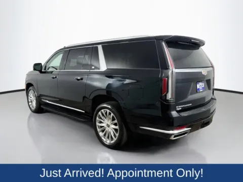 More photos of 2022 Cadillac Escalade ESV Premium at CarLink Morristown, NJ