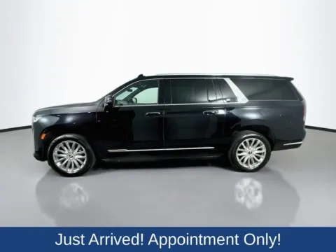 More photos of 2022 Cadillac Escalade ESV Premium at CarLink Morristown, NJ