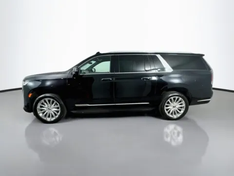 More photos of 2022 Cadillac Escalade ESV Premium at CarLink Morristown, NJ