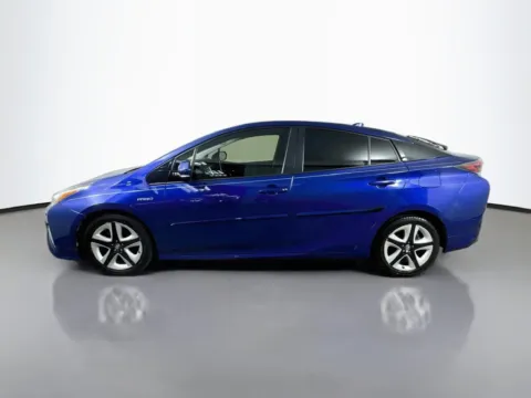 More photos of 2017 Toyota Prius Three Touring at CarLink Morristown, NJ