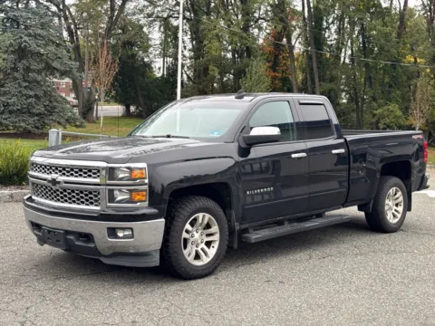 Another view of 2015 Chevrolet Silverado 1500 LT for sale in Morristown, NJ at CarLink Morristown