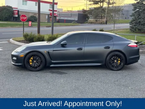 More photos of 2010 Porsche Panamera 4S at CarLink Morristown, NJ