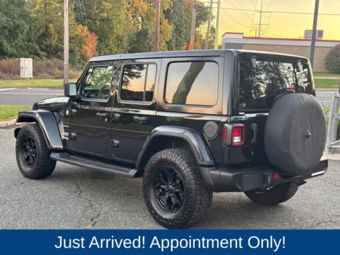 More photos of 2019 Jeep Wrangler Unlimited Sahara at CarLink Morristown, NJ