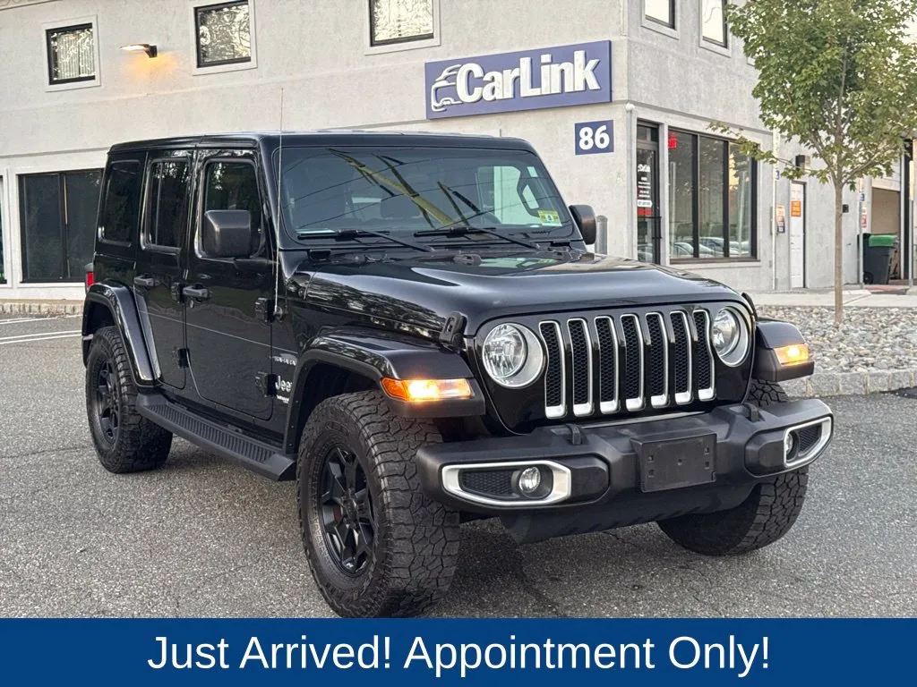 Black 2019 Jeep Wrangler Unlimited Sahara for sale in Morristown, NJ