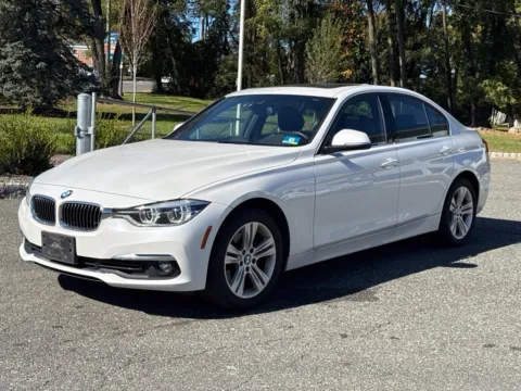 Another view of 2018 BMW 3 Series 330i xDrive for sale in Morristown, NJ at CarLink Morristown
