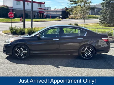 More photos of 2016 Honda Accord Sport at CarLink Morristown, NJ