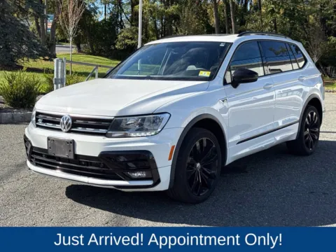Another view of 2021 Volkswagen Tiguan 2.0T SE R-Line Black for sale in Morristown, NJ at CarLink Morristown
