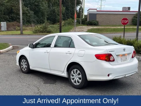 More photos of 2010 Toyota Corolla LE at CarLink Morristown, NJ