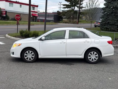 More photos of 2010 Toyota Corolla LE at CarLink Morristown, NJ