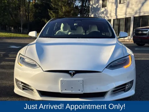 Photos of 2019 Tesla Model S Long Range for sale in Morristown, NJ at CarLink Morristown