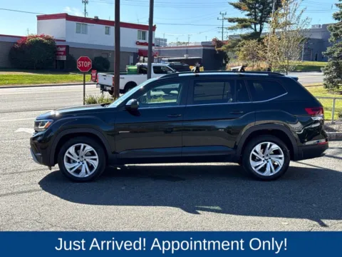 More photos of 2021 Volkswagen Atlas 3.6L V6 SE w/Technology at CarLink Morristown, NJ