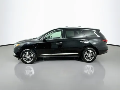 More photos of 2019 INFINITI QX60 LUXE at CarLink Morristown, NJ